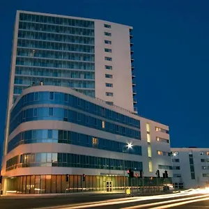  Apartamento Metro Airport